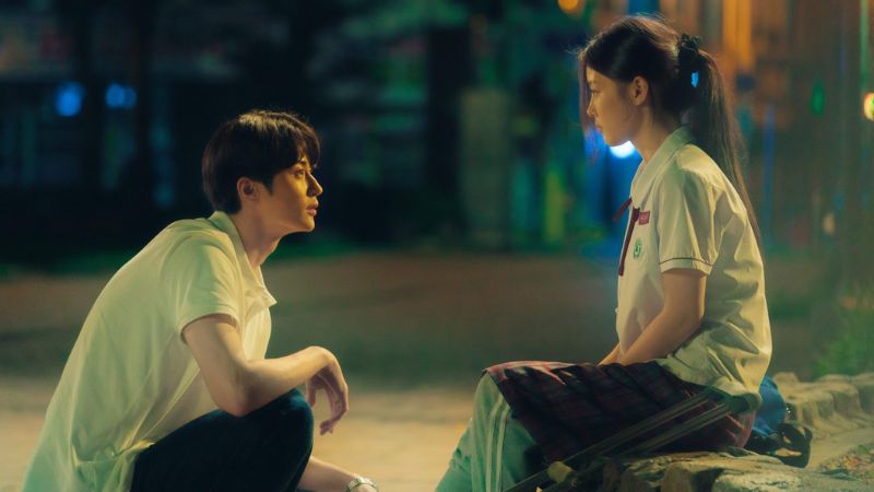 Phim xoay quanh câu chuyện tình yêu nhẹ nhàng của những người trẻ tuổi