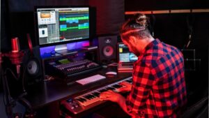 Sampling là gì? Bí quyết đứng sau những bản hit đình đám